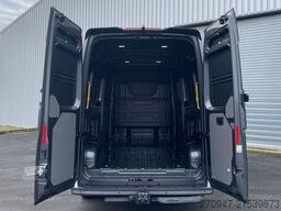 MAN TGE 3.180 L4H3 Kasten 4x4 Individual S ACC SITZH