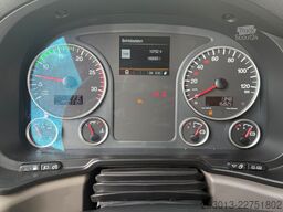MAN TGX 26.470 Euro 6 Abrollkipper mit Ladekran