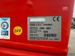 MAN TGX 26.470 Euro 6 Abrollkipper mit Ladekran