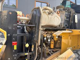 CATERPILLAR 950M Radlader mit Schaufel 2.062 BTH
