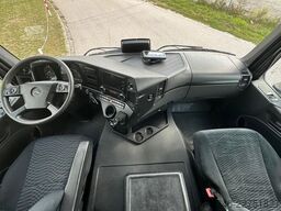 MERCEDES-BENZ Arocs 2545 Kipper/Kran/6x4-4/Lenkachse/128 tkm