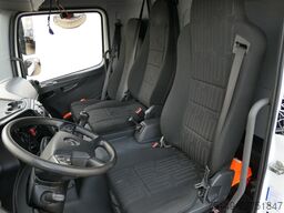MERCEDES-BENZ 821 Atego 4x2, 6.100mm lang, Klima, 3. Sitz, LBW