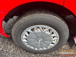 Ford Transit Custom Trend L1H1 - APK maart 2027 - ai...