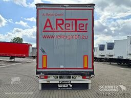 Schmitz Cargobull Curtainsider Mega Getränke