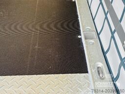 Schmitz Cargobull Curtainsider Mega Getränke