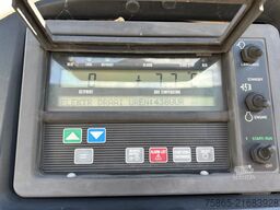 H.T.F. HZO 39 / Carrier Vector 1800 Reefer / Frigo Box...