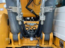 Liebherr R926LC