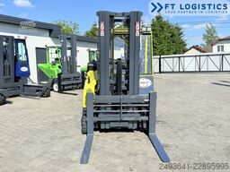 Combilift CB3000 DIESEL TRIPLEX 5500 FREE-LIFT