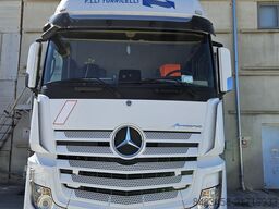 Mercedes-Benz Actros 1848