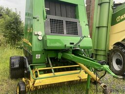 John Deere 582
