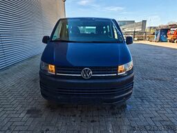 Volkswagen Transporter 2.0 TDI 8 Persons Long Wheelbase!