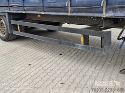 Schmitz Cargobull Curtainsider Mega