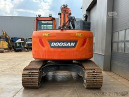 Doosan DX235LCR
