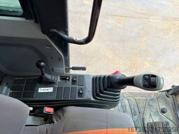 Doosan DX235LCR