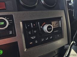 RENAULT T 460 6X2 STEERAXLE LIFT