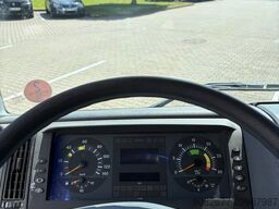 Mercedes-Benz Atego 815