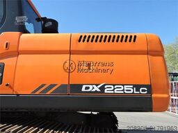 DOOSAN DX225LC