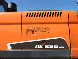 DOOSAN DX225LC