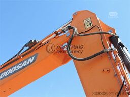 DOOSAN DX225LC