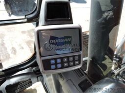 DOOSAN DX225LC