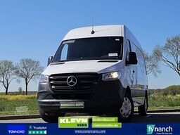 MERCEDES-BENZ SPRINTER 317 L2H2 3.5T-Trekhaak!