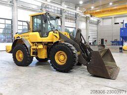 VOLVO L90F