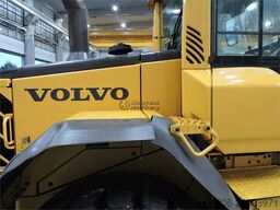 VOLVO L90F