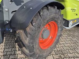 Claas SCORPION 746 VARIPOWER