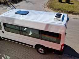  2 x Opel Movano, 3 x Fiat Ducato 18 Sitzer Jumpe
