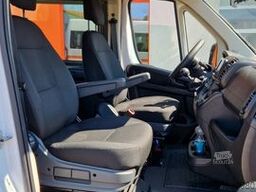 FIAT Fiat Ducato 9 Sitzer Systemboden Rolli Stock