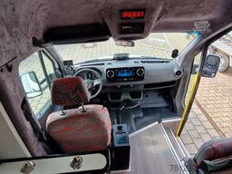 MERCEDES-BENZ 30 Sitzer Schulbus Transferbus 519 Stock