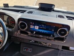 MERCEDES-BENZ 30 Sitzer Schulbus Transferbus 519 Stock