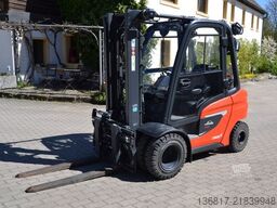 LINDE H30T / hydr. Zinkenvers. / Lastgewichtsanzeige
