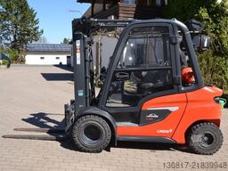 LINDE H30T / hydr. Zinkenvers. / Lastgewichtsanzeige
