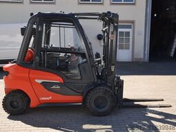 LINDE H30T / hydr. Zinkenvers. / Lastgewichtsanzeige