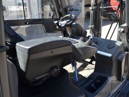 LINDE H30T / hydr. Zinkenvers. / Lastgewichtsanzeige