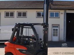 LINDE H30T / hydr. Zinkenvers. / Lastgewichtsanzeige