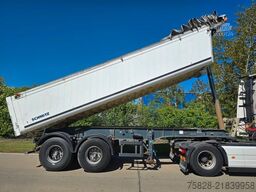 SCHMITZ CARGOBULL SKI 22 / Blatt gefedert