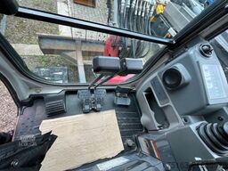 TAKEUCHI TB 250 Minibagger Powertilt+Löffel nur 1902h