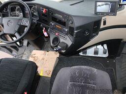 MERCEDES-BENZ 2540 6x2 (kein 2542 2545) Fahrschule Nr.: 250