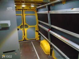 VOLKSWAGEN CRAFTER 35 2.0 TDI DSG KLIMA*REGALSYSTEM*KAMERA