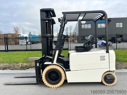 Caterpillar EP30K-PAC