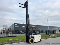 Caterpillar EP30K-PAC