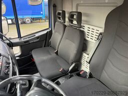IVECO EUROCARGO 120-220