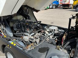 Bucher Citycat 2020 with 3-rd brush