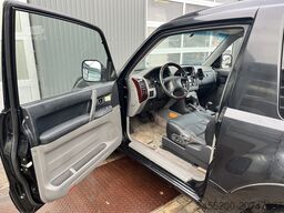 Mitsubishi Pajero 3.2 Di-D GLX Automaat Cruise controle Ai...