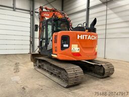 Hitachi ZX 135 US-6