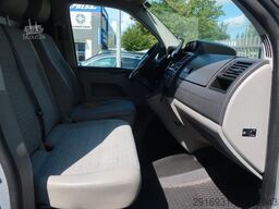 VOLKSWAGEN T5 Transporter Kasten 4Motion / 1 Hand / Nr. 219