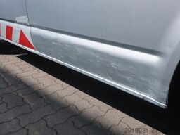 VOLKSWAGEN T5 Transporter Kasten 4Motion / 1 Hand / Nr. 219