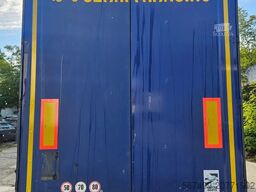 Krone SD Mega 1 units, Lifting axle A